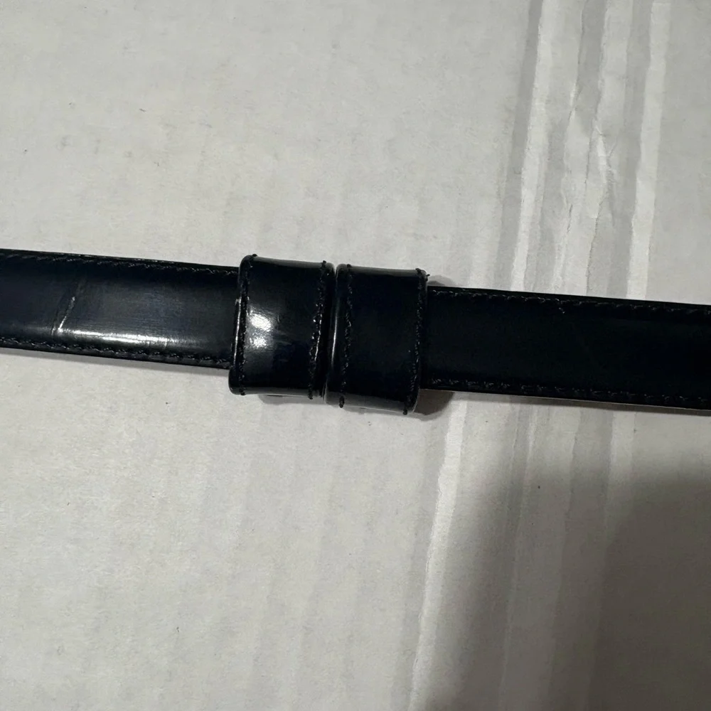 WCM‎ New York Glossy Black Leather Belt with Silver Ring Hook Closure. USA S/M